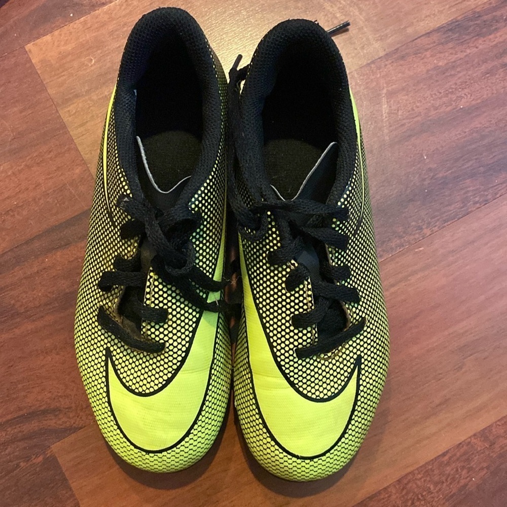 Nike size 13C soccer cleats. Neon green and black. Used in great condition